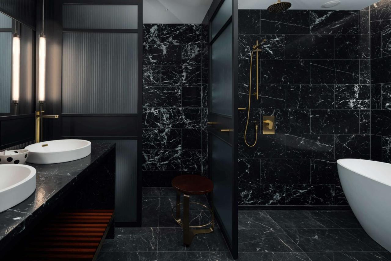 Qt Perth Hotel Екстериор снимка 3D rendering of a bathroom
